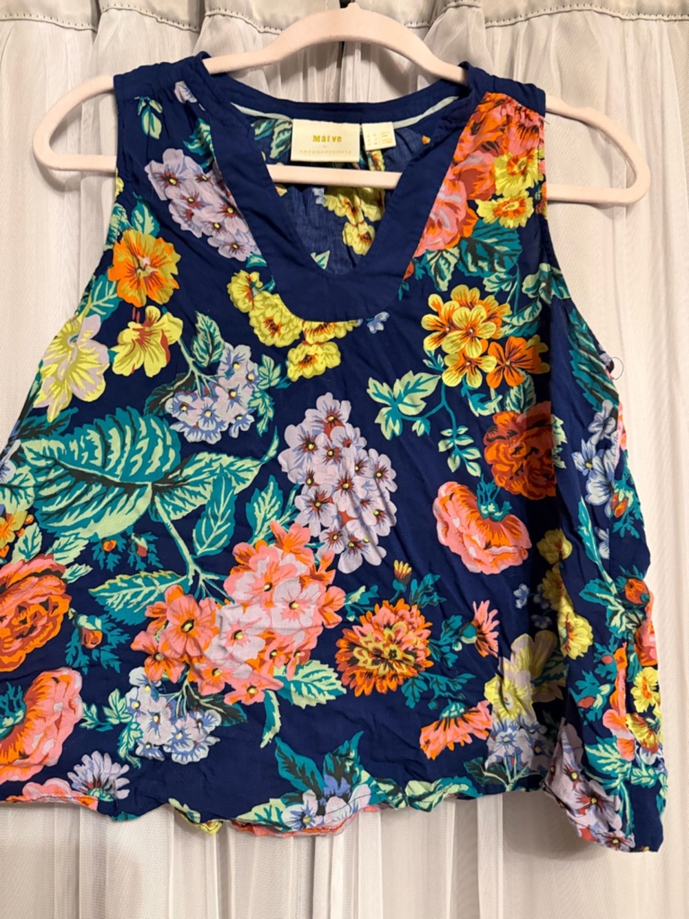 Anthropologie Navy Floral V-Neck Sleeveless Tank